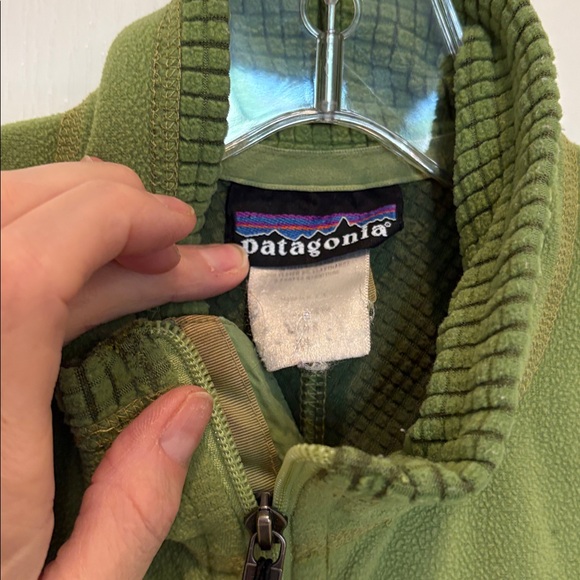 Men’s Patagonia R1 Green Vest Medium Project Jacket Coat - Picture 2 of 10